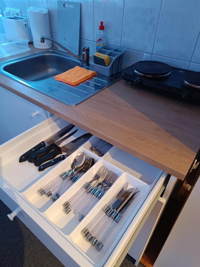 In Villa 56 Qm Apartment, 24 H Check-In,Free Parking 하노버 외부 사진